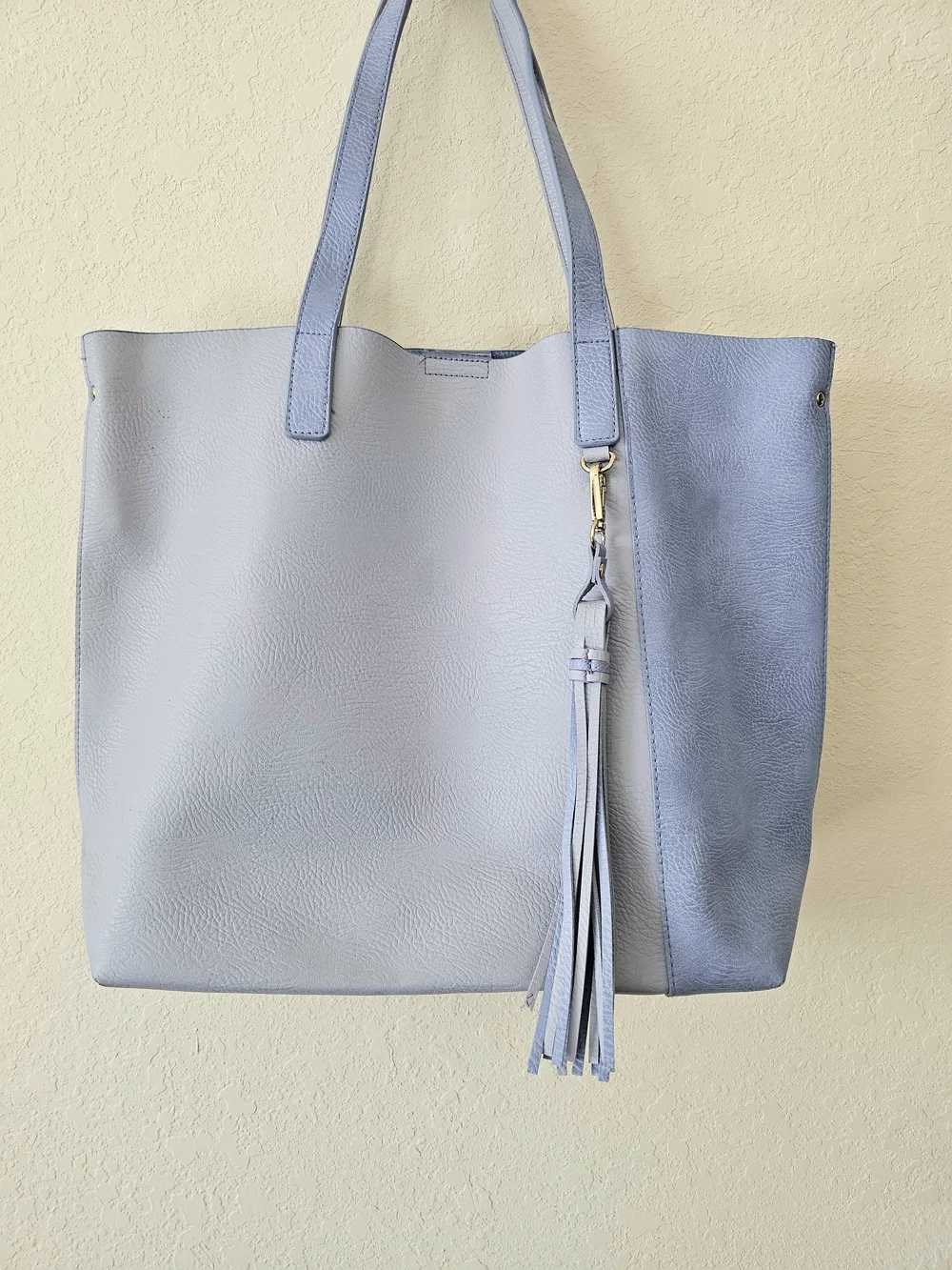 Light Blue Women's Tassel Tote Bag EUC